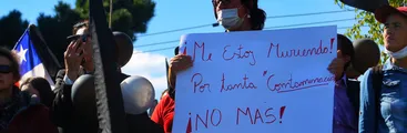 FOTOS | Multitudinaria marcha en Coronel por casos de envenenamiento de niños y adultos con metales pesados