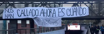 Petitorio de estudiantes en toma de la UC contempla que red de salud deje de ser objetora de conciencia
