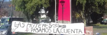 Mujeres de Concepción protestan y cortan el tránsito contra #CuentaPública