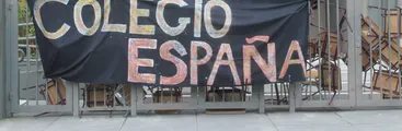 Estudiantes se toman Colegio España y Brasil en Concepción denunciando pésimas condiciones infraestructurales