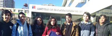 Organizaciones sociales se manifiestan pidiendo la salida de SEREMI de Educación del Biobío