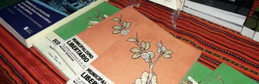 Realizan charla sobre Kurdistán y lanzan libro en Concepción
