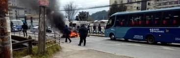 Desconocidos levantaron barricadas contra el Estatuto laboral para jóvenes en Concepción