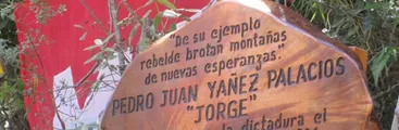 Destruyen memoriales en Neltume