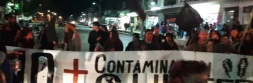 Cacerolazo en protesta contra la contaminación y el levantamiento de la alerta amarilla en Quintero
