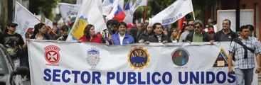Sector público de trabajadores/as llega a acuerdo de reajuste económico y levanta el paro nacional
