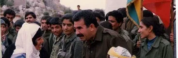 Hoy se cumplen 20 años de prisión del líder kurdo Abdullah Ocalan
