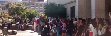 Asamblea pública de mujeres se desarrolló en Plaza Tribunales