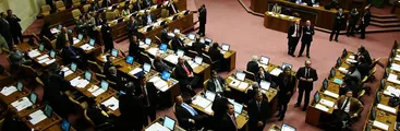 Sancionan a doce diputados por participar en medios de comunicación durante horario de trabajo legislativo
