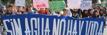 En Valparaíso marchan por la recuperación del agua y el fin de la contaminación