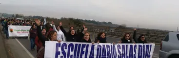 Miles de docentes marchan nuevamente por Concepción