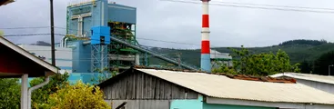 Suprema ordena reabrir investigación contra Termoeléctrica Santa María por instalación de equipos distintos a lo establecido en su RCA