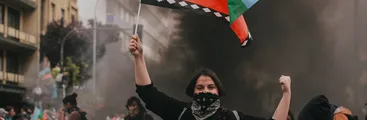PODCAST | Cerro a la Izquierda: El Estallido Social, una explosión en la historia de Chile