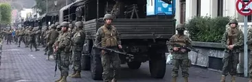 VIDEO | Militares reprimieron marcha en Concepción con disparos en plena Plaza Independencia