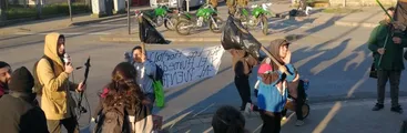 Jornada de protesta contra el desalojo de Horticultores y proyecto de Puente Industrial se vivió en Boca Sur