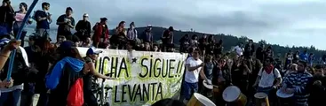 Protesta en Concepción: marchas en los puentes, enfrentamientos y barricadas en el centro