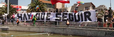 Gremios y sindicatos rechazan aprobación de ley represiva del gobierno: “es una continuación de la declaración de guerra”