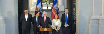 Piñera propone 350 mil pesos de ingreso mínimo ad portas de una huelga general que exige 500 mil