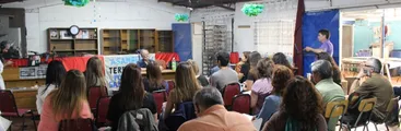 Autoeducación en los barrios de Santiago con miras a la Asamblea Constituyente