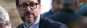 Cuestionado informe "Big Data" fue encargado por el grupo Luksic y hecho llegar al Gobierno a través de Hinzpeter