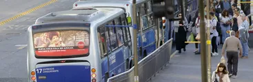 Lineas de microbuses del Gran Concepción paralizan por exigencias laborales