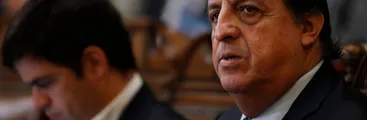 Senado vota hoy acusación constitucional contra Víctor Pérez