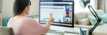 Vacaciones de invierno escolares: Dirección del Trabajo emitió dictamen que permite a padres y madres realizar teletrabajo
