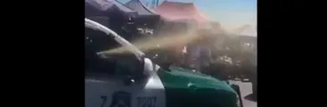 Carabineros atacó con gas pimienta feria en Puente Alto resultando bebé de 4 meses lesionado: institución dice que fue en defensa