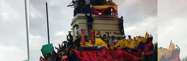 Masivas protestas populares logran que Duque eche pie atrás: presidente retira proyecto de reforma tributaria