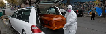 Muertes por Covid en estos 6 meses de 2021 superaron a todo el año 2020 en Chile