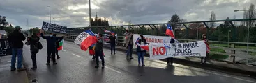 "¡No escuchan a la gente!": Comunidades de la provincia del Biobío siguen movilizadas ante proyectos de parques eólicos de AES Chile