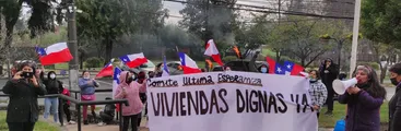 Ante tardanza de instituciones: Comité Última Esperanza busca cerrar trato con ministro de Vivienda para solución habitacional