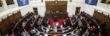 Convención Constitucional ratifica su autonomía durante el debate de los dos tercios, pese a emplazamientos de la derecha