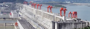Gigante chino que busca intervenir río Biobío lideró construcción de la mayor hidroeléctrica del mundo: Las Tres Gargantas