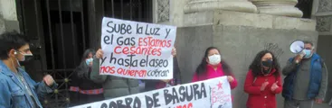 Pobladoras/es de Valparaíso exigen terminar con cobro de aseo municipal a viviendas sociales