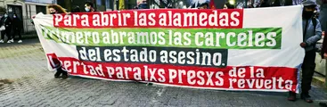 Concepción: manifestación exigiendo la libertad de las y los presos políticos de la Revuelta se desplazó por el centro de la ciudad