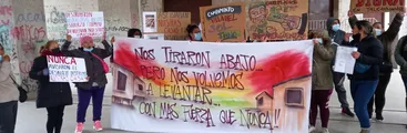 Vecinos/as sin techo de Talcahuano presentaron recurso contra delegado presidencial Patricio Kuhn por la destrucción de sus viviendas y enseres personales