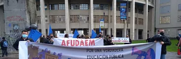 Trabajadores/as de la educación marcharon en Concepción buscando frenar implementación de los SLEP a nivel nacional