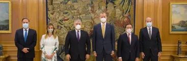Gobierno de España condecora al violador de derechos humanos Iván Duque