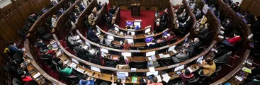 Por votos en contra y abstenciones de convencionales del FA y PS: Artículos de Comisión de Pueblos Indígenas fueron rechazados en pleno de la Convención