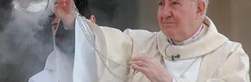 Acusan a excardenal Errázuriz de abuso sexual