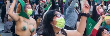 Investigadora Pierina Ferretti sobre el aborto en Chile: “Sin movilizaciones, sin movimiento feminista, no existiría este debate”