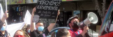 Trabajadoras/es de la salud, educación y de grandes tiendas se movilizaron simultáneamente en Valparaíso