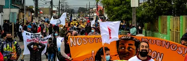 Gran Carnaval Claudio Benedito tiñó de color las calles de Boca Sur rindiendo emotivos homenajes