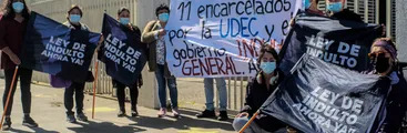 Red de apoyo a jóvenes imputados por Caso UdeC entregó carta a rectoría tras suspensión de reunión con directivos