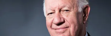 A diez años del "dejemos que las instituciones funcionen” de Ricardo Lagos: la democracia restringida que no se suicidará