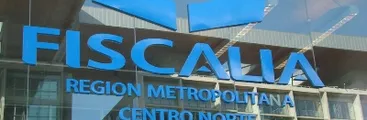 Abren investigación penal contra fiscal por obstrucción: Joven estuvo 10 meses en prisión preventiva por pruebas falsas de Carabineros