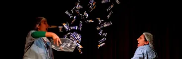 TEATRO| “Chokman”, la obra que reflexiona en torno al trabajo vuelve a Teatro Biobío