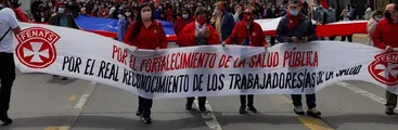 Trabajadores/as se movilizaron en Concepción exigiendo fortalecimiento de la salud pública