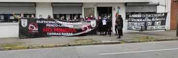 Organizaciones y concejales de Penco-Lirquén exigen a directora del Servicio de Evaluación Ambiental que rechace proyecto minero de tierras raras